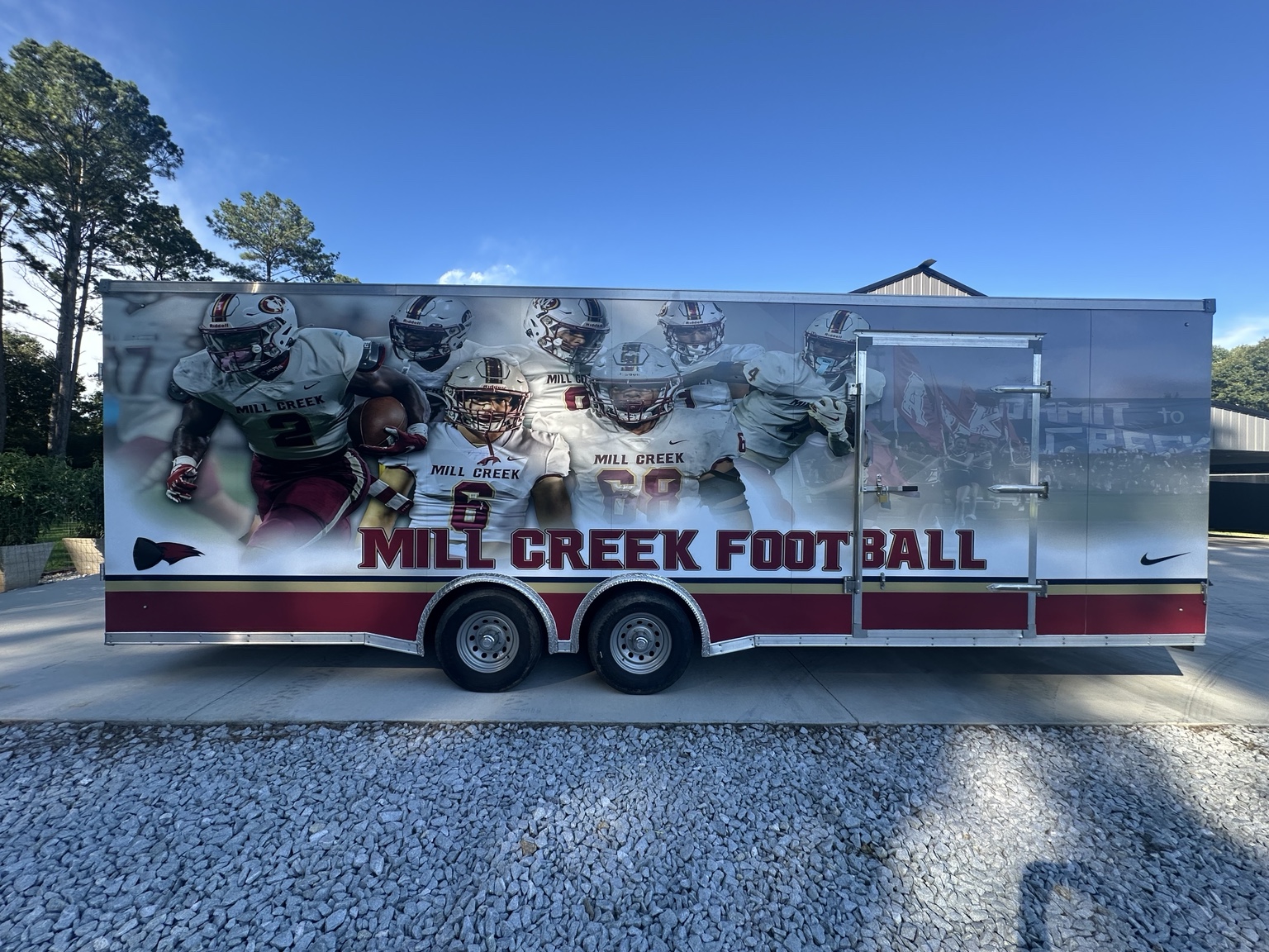 Fried mac and cheese food trailer graphics by Studio 10 Wraps